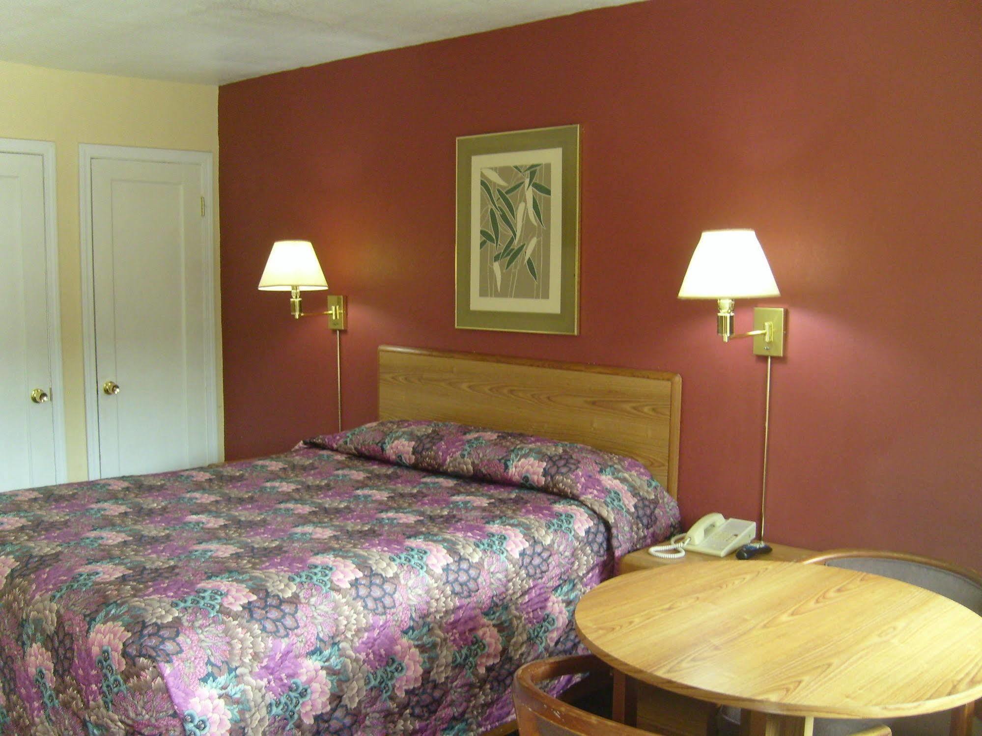 Cascade City Center Motel レバノン エクステリア 写真